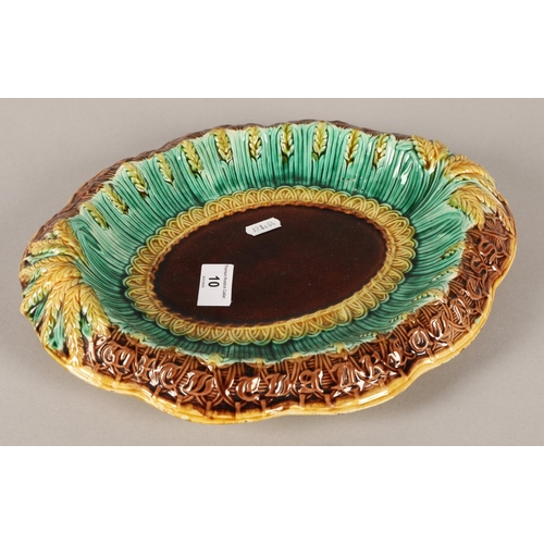 10 - Majolica oval dish decorated with wheat