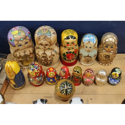 122 - Russian Matryoshka nesting dolls.