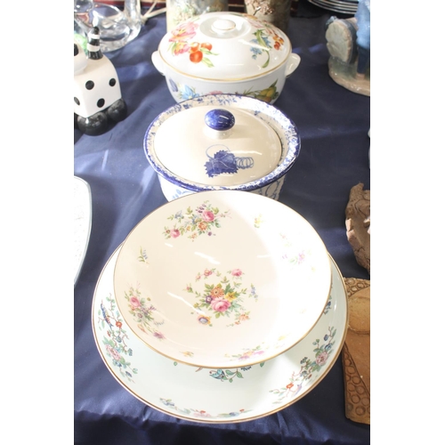 78 - Royal Worcester Pershore tureen, a Poole Pottery Blue Vine tureen, a Minton Marlow fruit bowl, and a... 