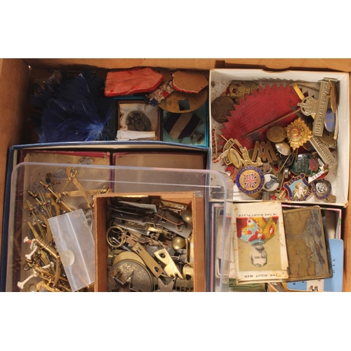 394 - Tray of military and other badges, vesta cases, chains, etc.