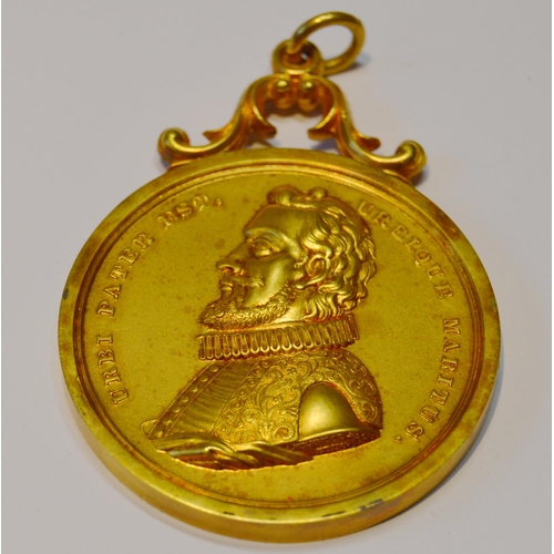 120 - George Heriot's Hospital School gold medal, 1912, probably 15ct, engraved to reverse, 34.4g.