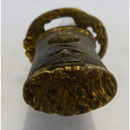 312 - Japanese tanto short sword, possibly Meiji period, unsigned tang, braided rayskin grip, gilt tsuba, ... 
