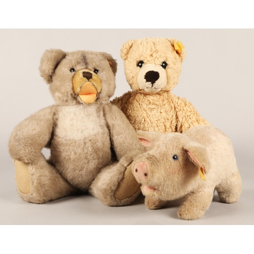 379 - Two Steiff teddy bears and Steiff piglet