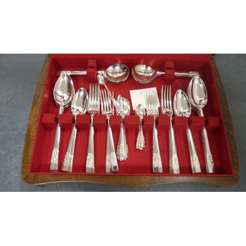 111 - Part canteen of Joseph Elliott & Sons cutlery in an oak case.