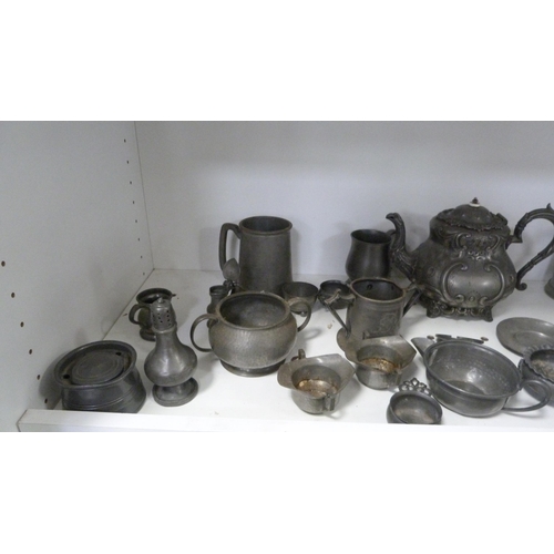 144 - Assorted pewter to include tankards, teapot, water jug, inkwell inscribed 'HW' (Probably Hugh Wallis... 