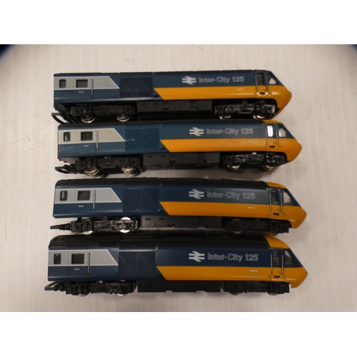 16 - Quantity of Inter City 125 model locos and carriages.