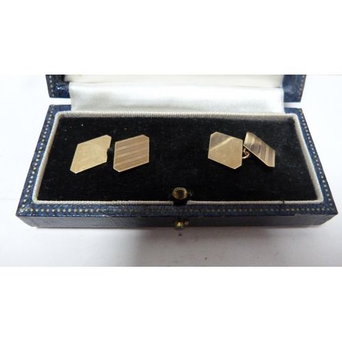 241 - Pair of 9ct gold cufflinks, 3.1g gross.