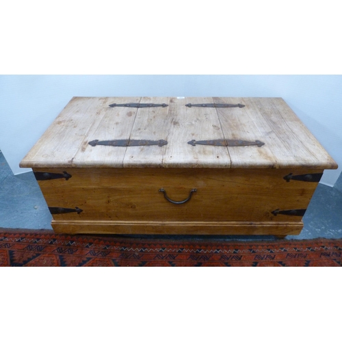 316 - Pine storage chest with metal brackets and handle.