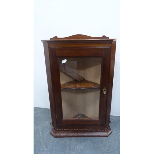 321 - Mahogany drop-leaf Sutherland table and a glazed corner cupboard.  (2)