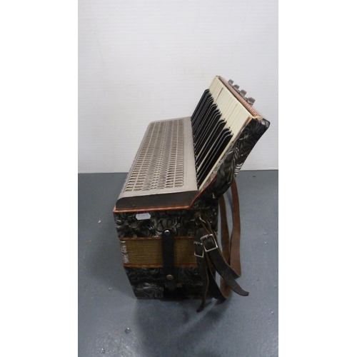 94 - Italian Estrella accordion.