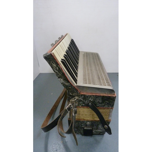 94 - Italian Estrella accordion.