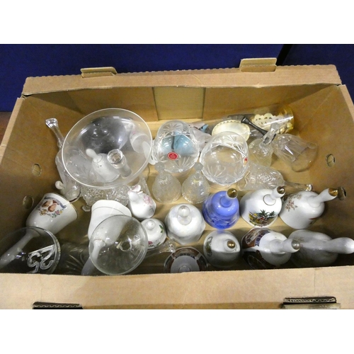 479 - Box of collectable porcelain bells.