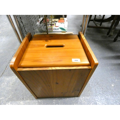 480 - Small pine wash basket.