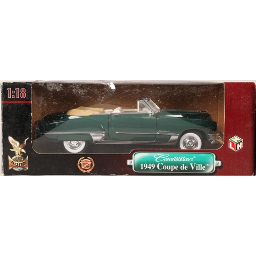 376 - Road Signature two boxed 1:18 scale Cadillac Coupe de Ville cars (2)