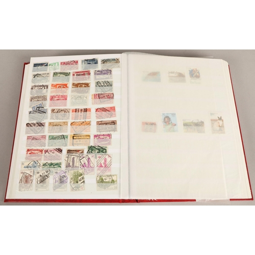 261 - Assortment of three stamp albums and two empty albums, to include, Brazil, Canada, Bermuda etc. (5)&... 