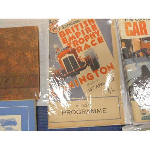 266 - Softback Publications, Pamphlets & Ephemera.  A carton of these, various subjects.... 