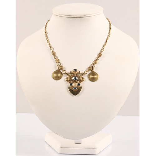 175 - Robert Crerar (Scottish) 18ct gold necklace of Egyptian inspiration with spear-shaped drop set with ... 