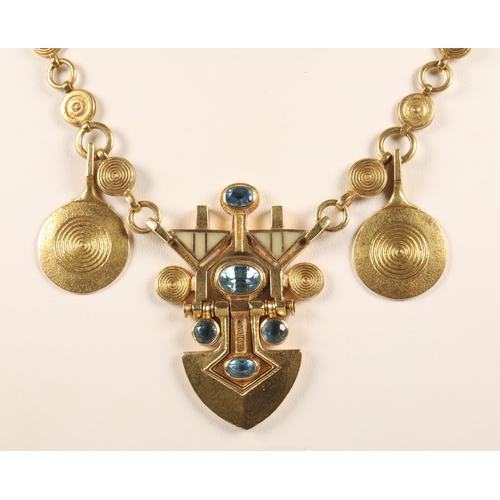 175 - Robert Crerar (Scottish) 18ct gold necklace of Egyptian inspiration with spear-shaped drop set with ... 