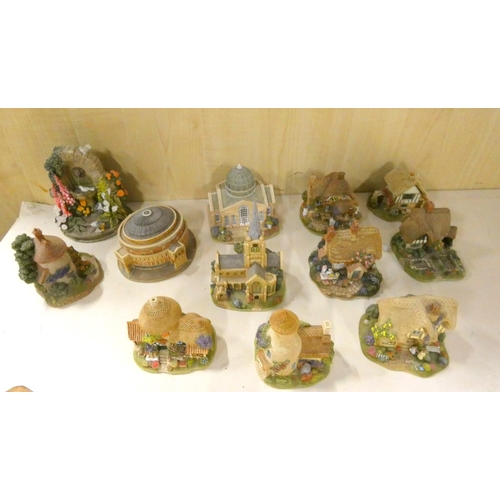 88 - Twelve Lilliput Lane houses to include Royal Albert Hall, Syon Park Conservatory etc.