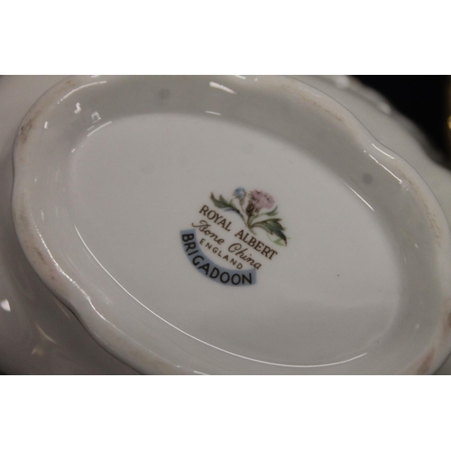 65 - Royal Albert Brigadoon part dinner and teaset to include tureens, cups and saucers, a gravy boat, et... 