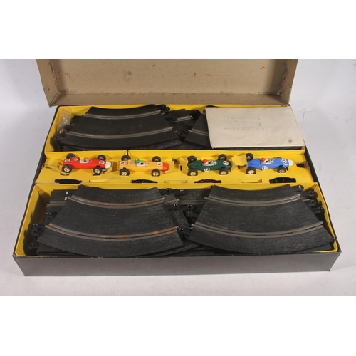 140 - Scalextric Set 80 model motor racing kit.