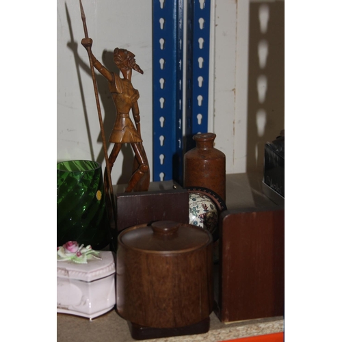 268 - Shelf containing decorative ceramics, globe bookends, glassware, etc.