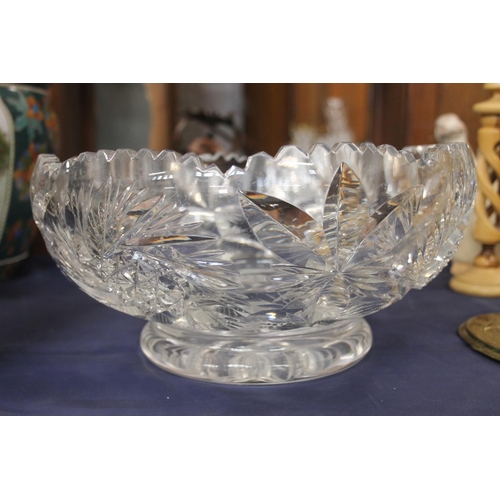 78 - Cut-glass fruit bowl and two other glass bowls.