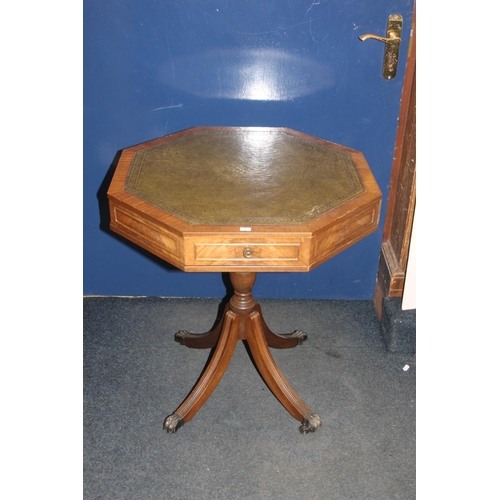 721 - Octagonal topped mahogany occasional table with leather skiver, in green.