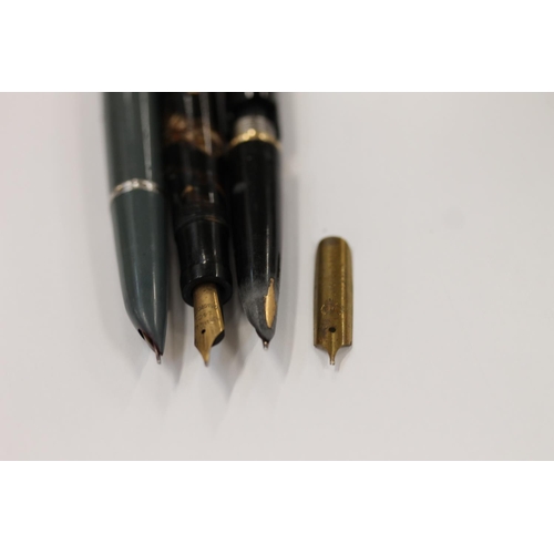 230 - Vintage enamel bowling and other badges, Parker Pens and a 'Unique' marbled fountain pen (qty)