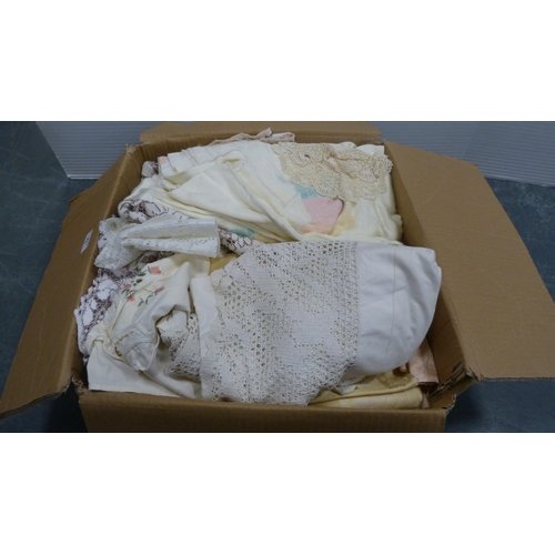 75 - Carton containing various linens and napery.