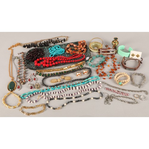 79 - Costume jewellery to include beads, vintage, earrings, bangles, etc