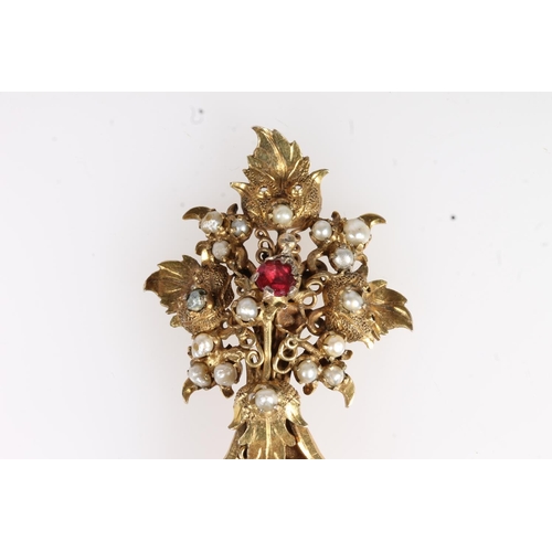 590 - Yellow metal gemstone, pink ruby and pearl set flowerhead brooch of large form.Originally purchased ... 