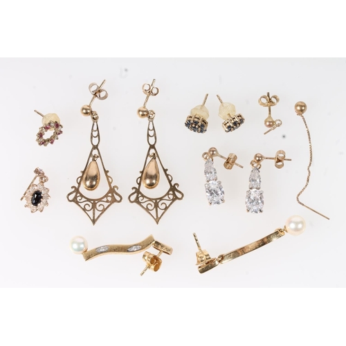 645 - Collection of 9ct gold and other earrings.