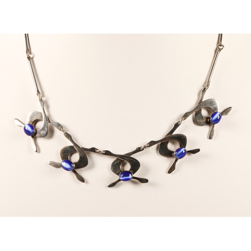 115 - Silver modernist style necklace set with chatoyant blue cabochons, 27g