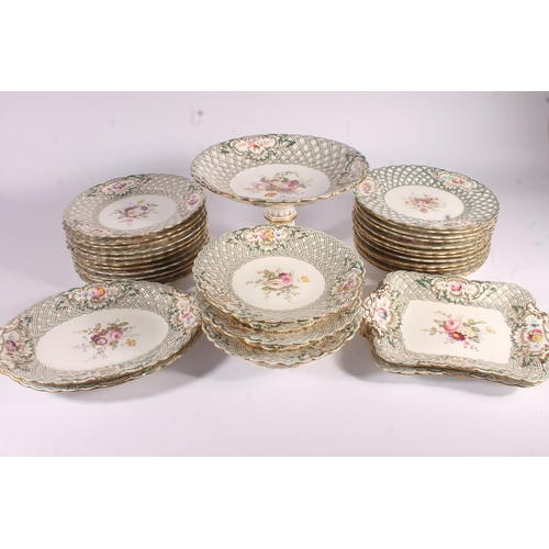 414 - English porcelain 31 piece part dinner service in the manner of Minton, mid 19th century, in the New... 