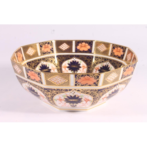 415 - Royal Crown Derby Imari porcelain bowl of octagonal shape, pattern 1128, W23cm.