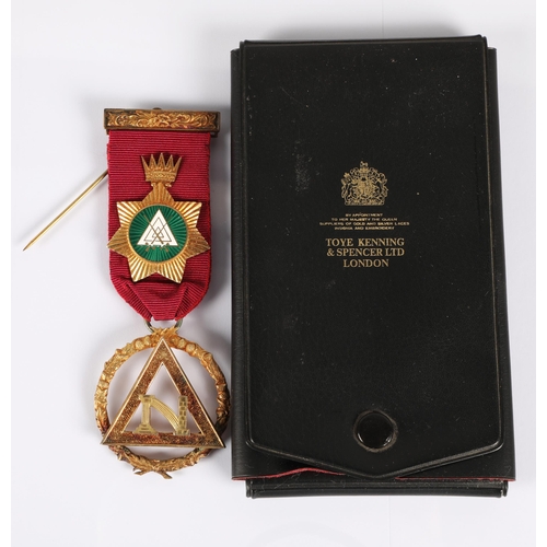 54 - Hallmarked silver gilt masonic jewel