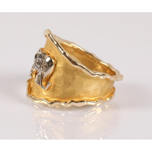 54 - 14kt gold ring, white metal elephant design set with small diamond chips, marked 585 'Altinbas', rin... 