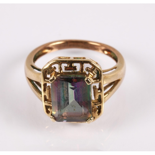 59 - 9ct gold ring set with a multicolour-effect gem, ring size O, 4.2g