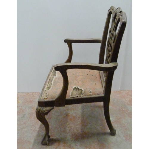 528 - Pair of late Victorian Chippendale revival carver chairs, each with curved rail and pierced splat ba... 