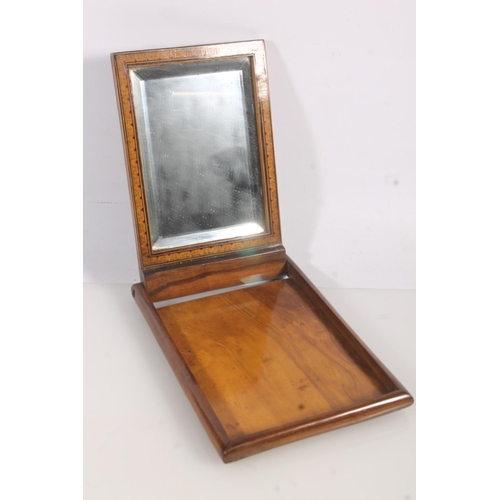 8 - Early 20th century Italian olive wood folding mirror with Sorrento inlaid decoration, 24cm x 16cm.