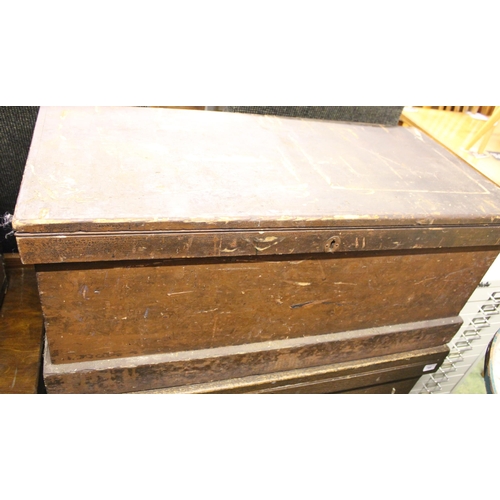 743 - Vintage pine blanket box, 93cm wide 39cm tall.