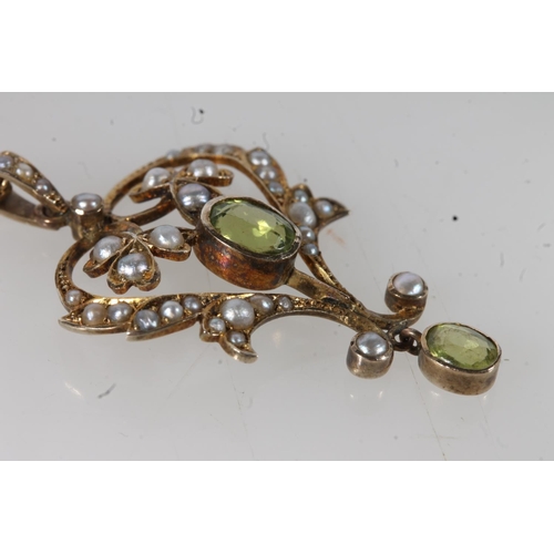 140 - Gold Victorian seed pearl and peridot set pendant on 9ct gold flattened curb link necklace, 5.6g.