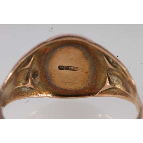 456 - 9ct gold signet ring, size Q/R, 2.4g.