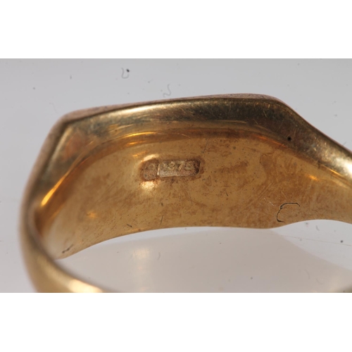 460 - 9ct gold signet ring, clipped, 6.5g.