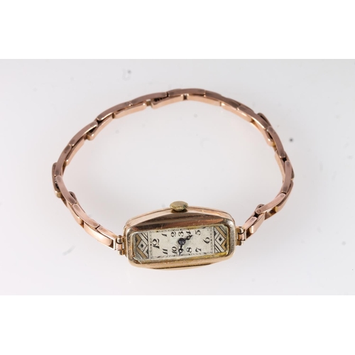 464 - Ladies 9ct gold cased cocktail wristwatch having 15 jewel Swiss movement on 9ct gold expanding brace... 