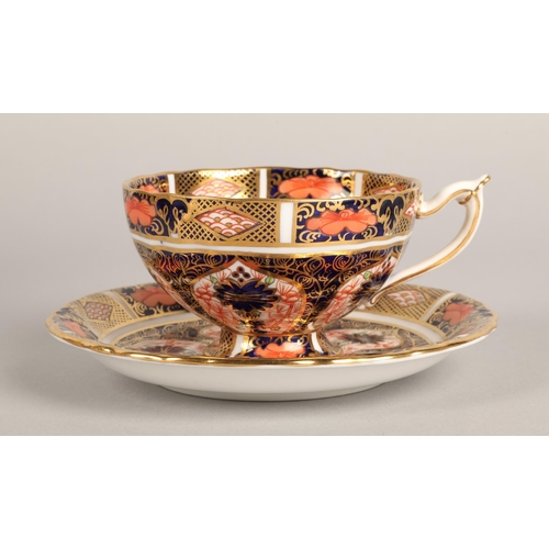 21 - Royal Crown Derby 1206 Imari patterned part tea set, to include nine cups and saucers, nine side pla... 