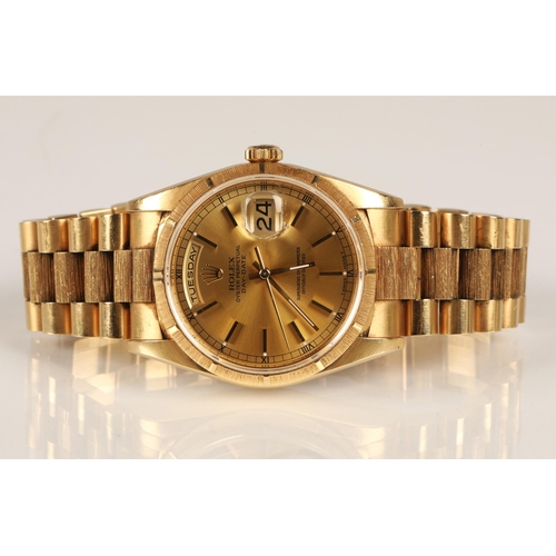 85 - Gents 18ct yellow gold Rolex Oyster Perpetual Day-Date wrist watch, gold coloured dial with hour mar... 