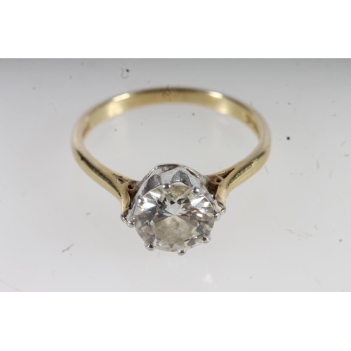 201 - 18ct yellow gold solitaire diamond ring, the diamond approximately 1.5ct in claw setting, size O, 3.... 