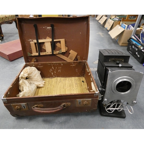 101 - Group of projectors and related items.